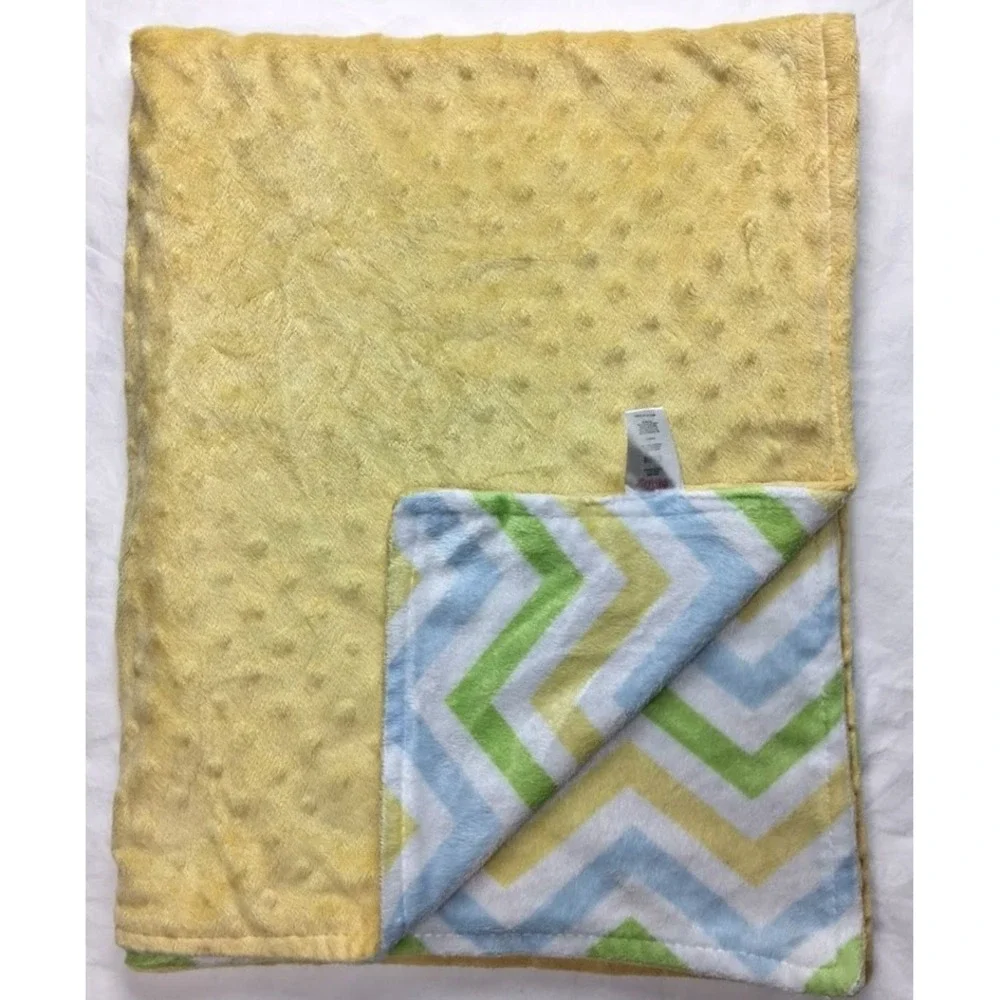 Nuby Chevron Baby Blanket Yellow White Green Blue ZIg Zag Minky Dot Lovey Unisex
